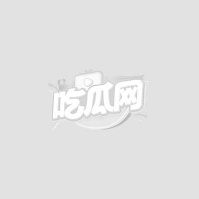 博主cikaimoon全裸在土路行走6